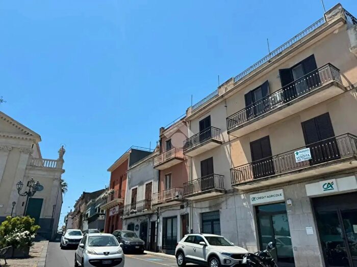 Appartamento trilocale in vendita in Piazza Roma, Santa Venerina