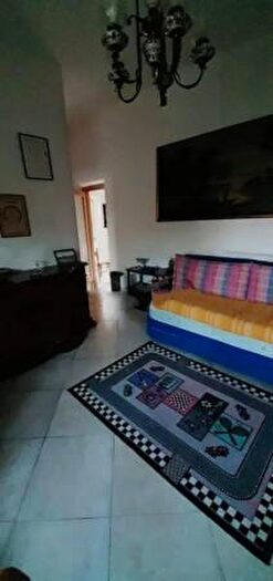 Appartamento con 5 locali in vendita in Via Ceramidio, Ciro Marina