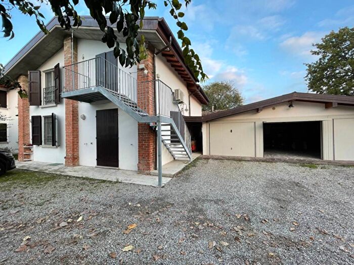 Appartamento monolocale in affitto in Collecchio