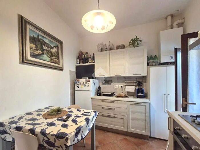 Appartamento bilocale in vendita in Via De' Renai, Pelago