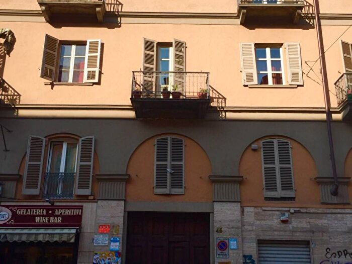 Casa bilocale in affitto in Via San Donato, San Donato, Torino
