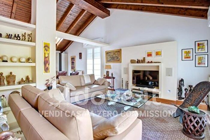 Appartamento trilocale in vendita in Via G Galilei a, Luino