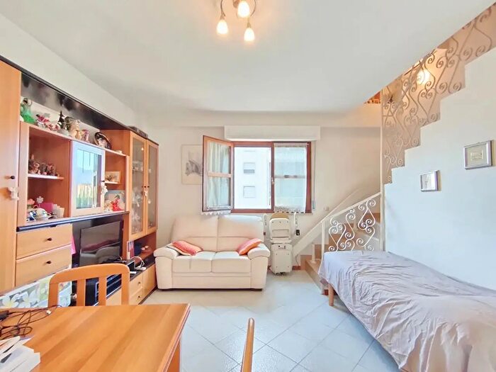 Appartamento quadrilocale in vendita in Pisa