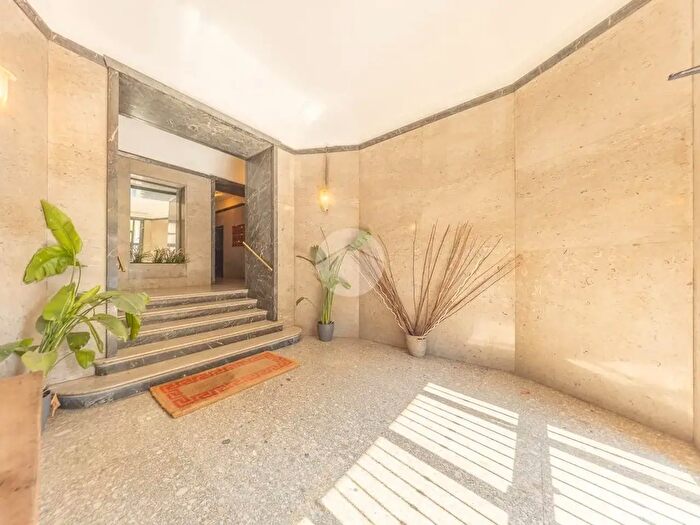 Appartamento trilocale in vendita in Via Cesare Fracassini, Roma