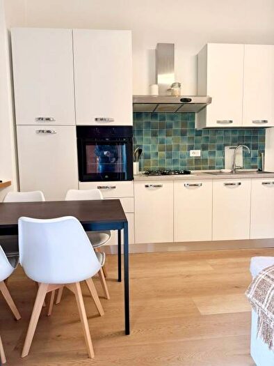 Appartamento bilocale in affitto in Via Costanza, Washington, Milano