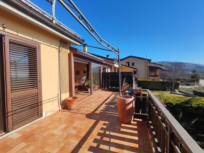 Casa con 6 locali in affitto in Via Bazzanese, SantElia Bazzano, LAquila