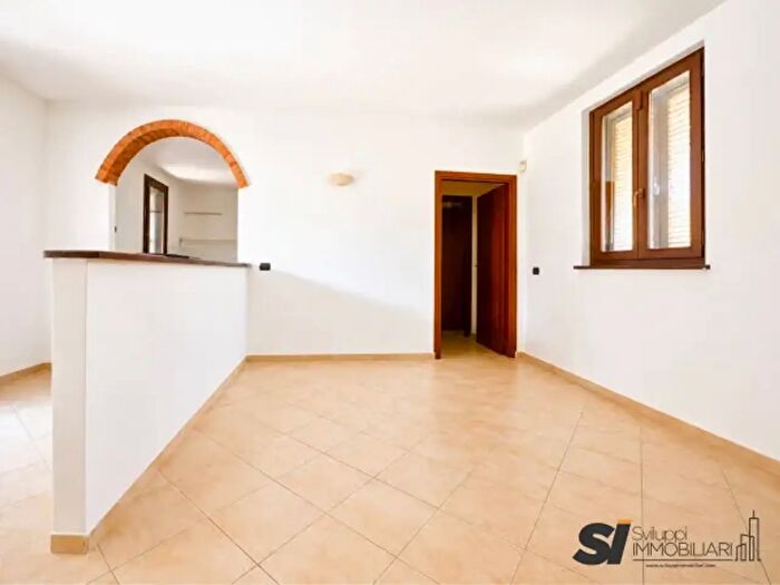 Casa trilocale in vendita in Via Galliate, Romentino