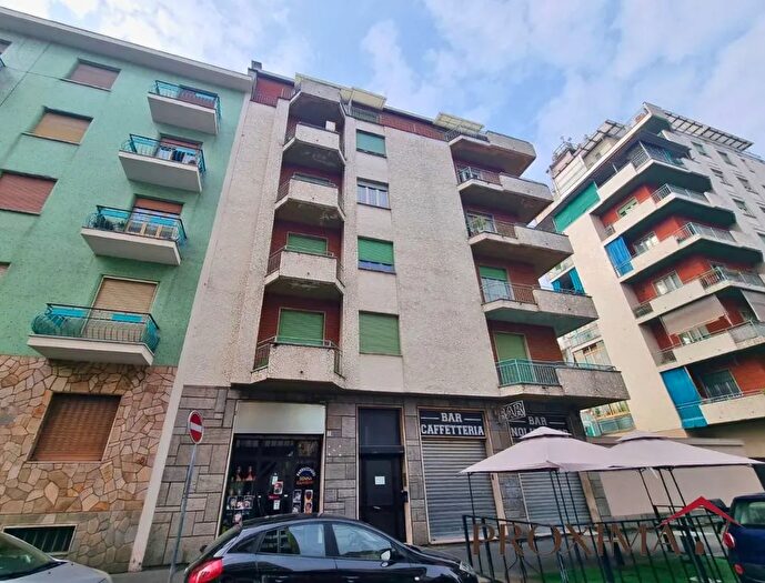 Appartamento bilocale in vendita in Via Gaspare Spontini, Torino