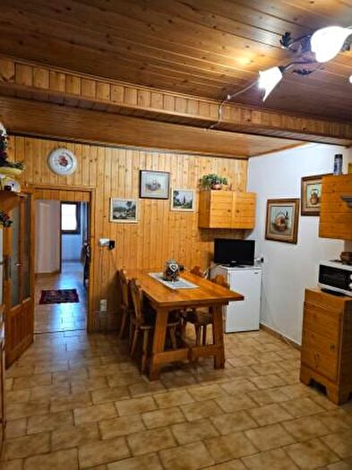 Appartamento bilocale in vendita in Pievepelago