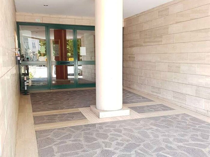 Appartamento con 5 locali in affitto in Torrino, Roma