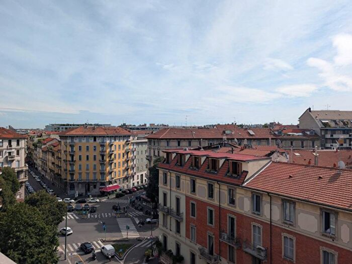 Casa monolocale in affitto in Via Achille Maiocchi, Morgagni, Milano