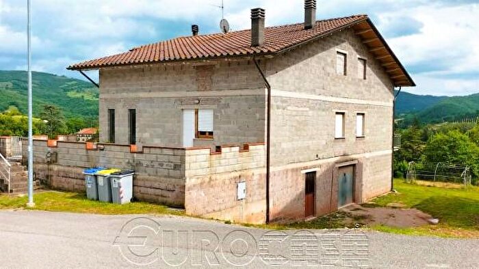 Casa con 6 locali in vendita in Strada Vicinale del Niccone, Umbertide