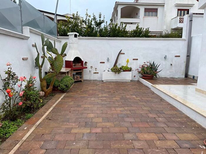 Casa monolocale in affitto in Via Archimede, Leporano Marina, Leporano