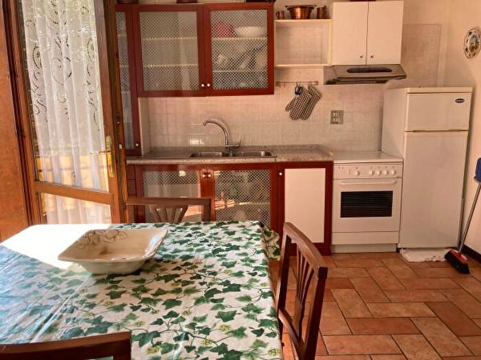 Appartamento quadrilocale in vendita in Montecreto