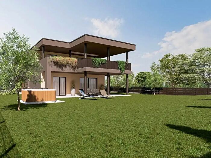 Appartamento trilocale in vendita in Garda