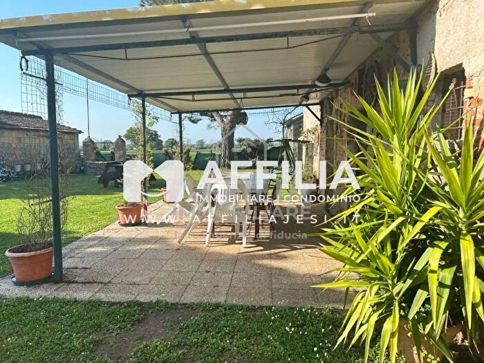 Casa con 5 locali in vendita in Via Buzzetto, Montemarciano