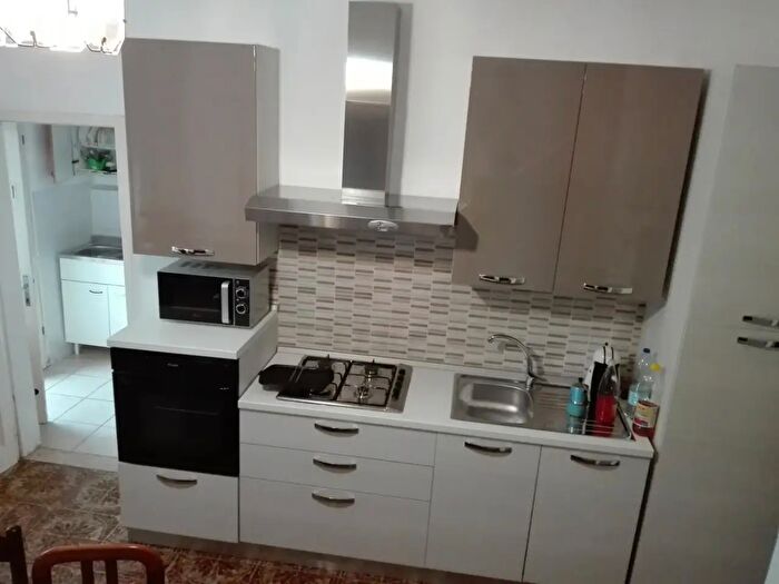 Casa con 6 locali in vendita in Adria Vicolo Lucchiari, Adria