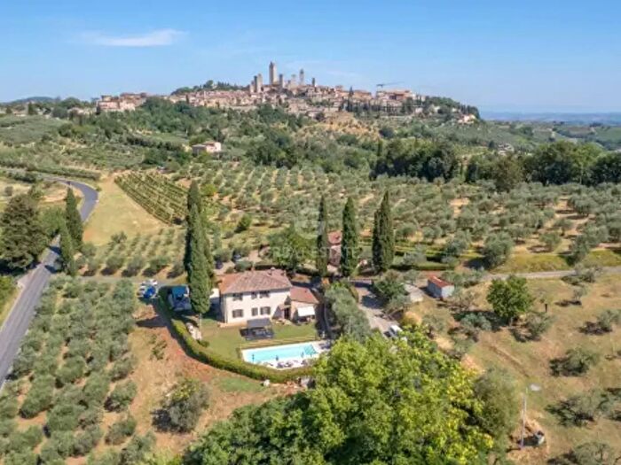 Casa con 6 locali in vendita in Piazza Duomo, San Gimignano