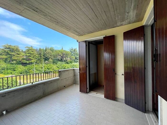 Appartamento con 5 locali in affitto in Via Casette di Santa Maria, Arbizzanosanta Maria, Negrar di Valpolicella