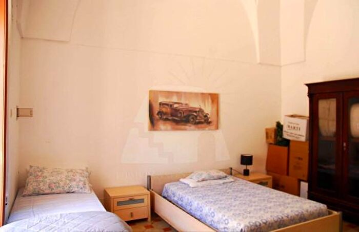 Casa quadrilocale in vendita in Via Alessandro Volta, Specchia