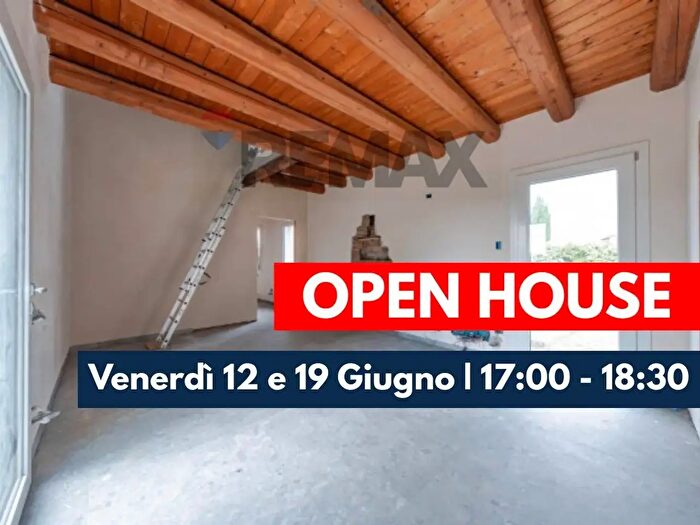 Casa con 5 locali in vendita in Villadose