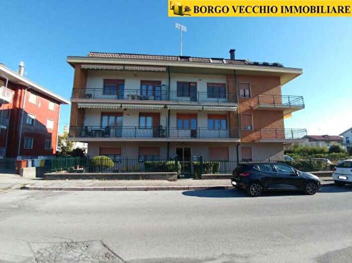 Appartamento quadrilocale in vendita in Via Limone Piemonte, Cuneo