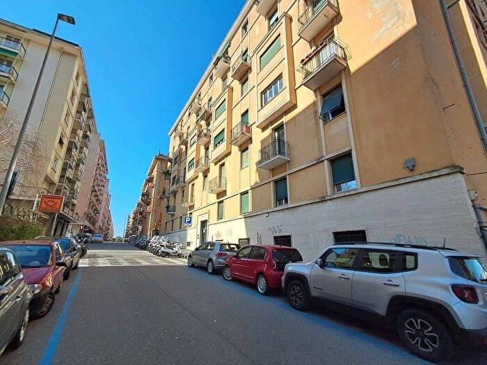 Appartamento bilocale in affitto in Via Trento, Albaro, Genova