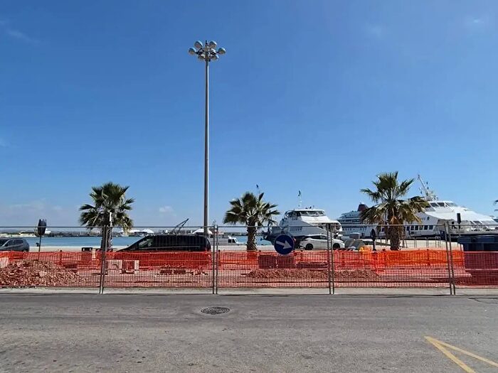 Appartamento bilocale in vendita in Vicolo Biscottai, Trapani