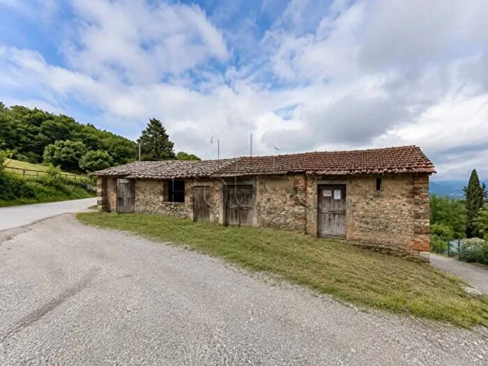 Casa trilocale in vendita in Citta' Di Castello