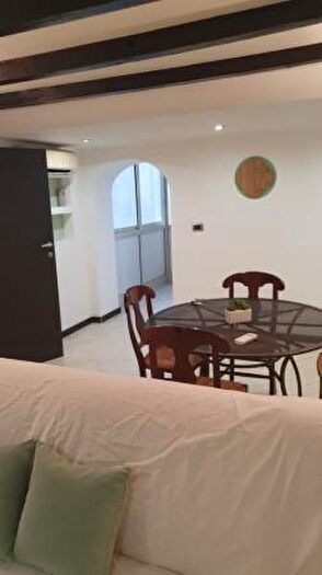 Appartamento bilocale in vendita in Via Enrico Albanese, Palermo