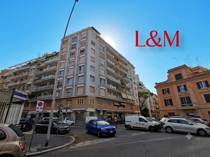 Appartamento trilocale in affitto in Piazza Pompei, Roma