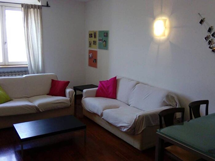 Appartamento trilocale in affitto in Via Vigevano, Navigli Darsena, Milano