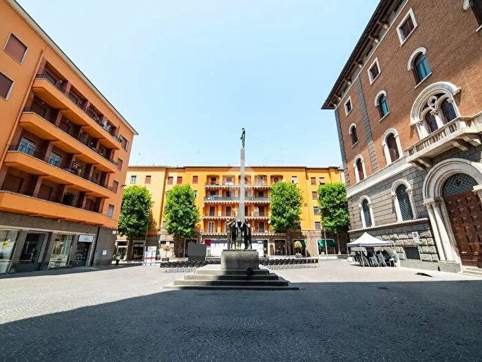 Appartamento monolocale in vendita in Via della Volta Buia, Viterbo