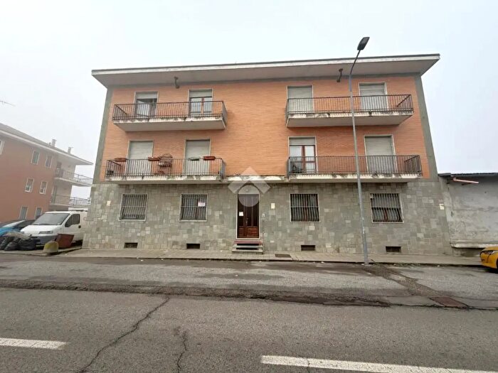 Appartamento trilocale in vendita in Via Pralormo, Poirino