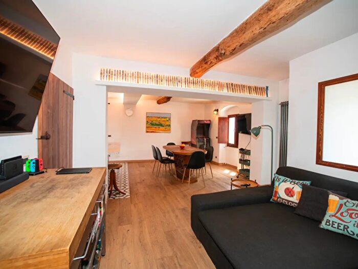 Appartamento con 6 locali in vendita in Via San Nazario, Savona