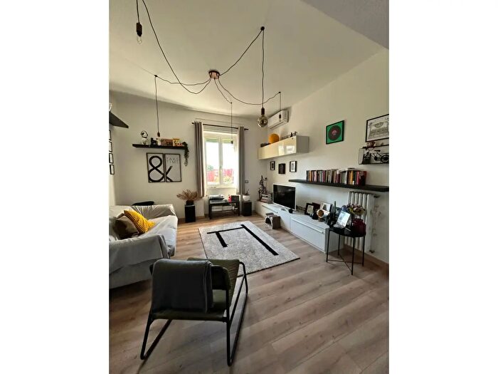 Appartamento trilocale in vendita in Via del Cottanello, Roma