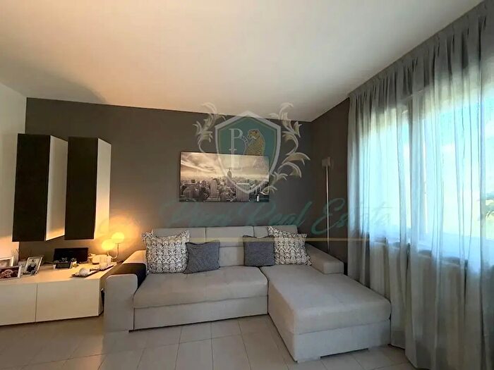 Appartamento trilocale in vendita in Via Piave, Lodi Vecchio