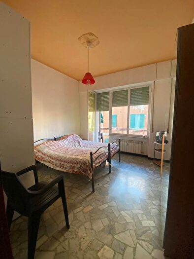 Appartamento quadrilocale in vendita in Via Monterotondo, Genova