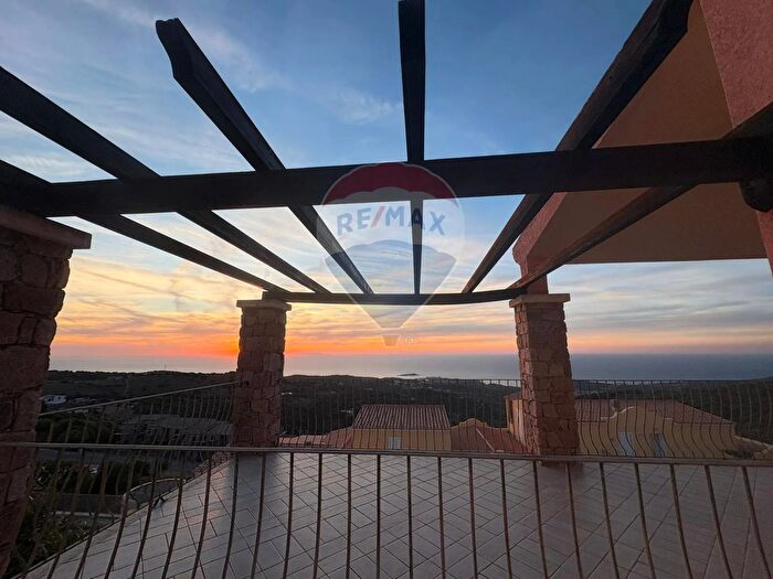 Appartamento bilocale in vendita in La Frisaia, Trinità dAgultu e Vignola