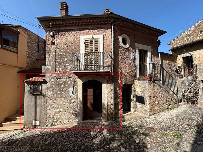 Casa bilocale in vendita in Via Vittorio TempestaRoccasecca, Roccasecca