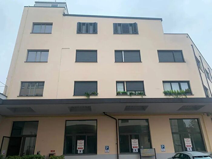 Appartamento bilocale in affitto in Via Tacito, Milano