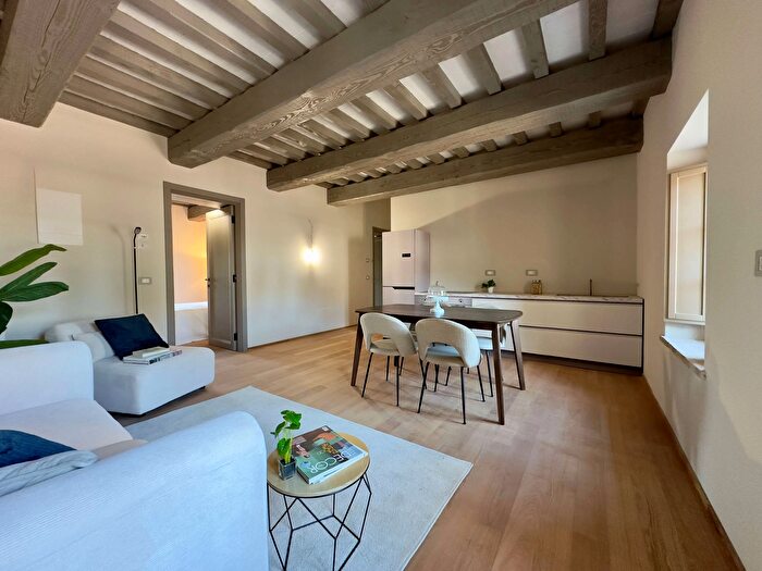 Appartamento trilocale in vendita in Via Corcianese, Perugia