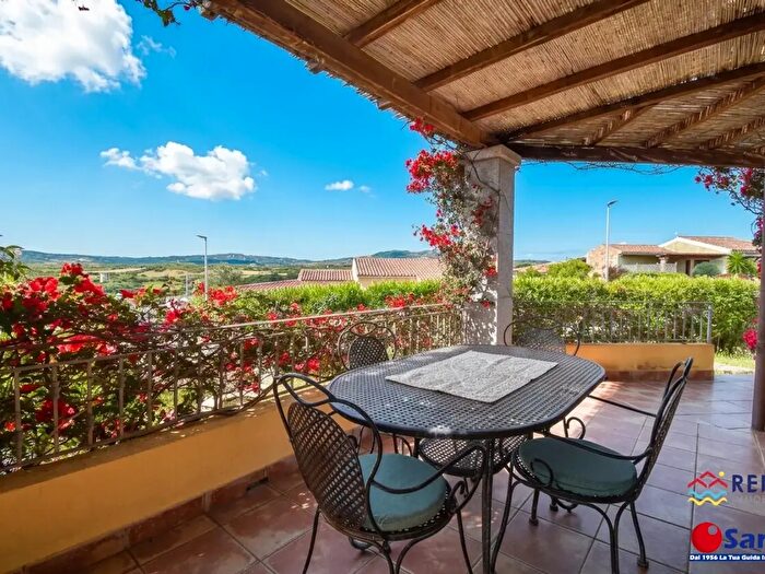 Casa trilocale in vendita in Via Culuccia, Santa Teresa Gallura