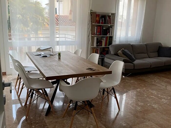 Appartamento quadrilocale in affitto in Quadrilocale in Affitto Padova Ospedali Rif, Padova