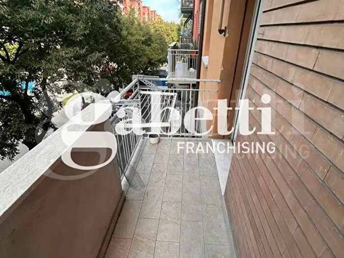 Appartamento trilocale in vendita in Via Benedetto Marcello, Bologna