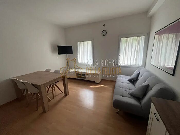 Appartamento bilocale in affitto in Via Toaldi, Schio