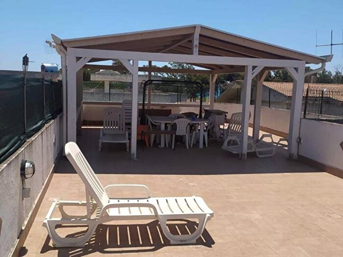 Appartamento trilocale in affitto in Viale delle Ginestre, Centro, Sellia Marina