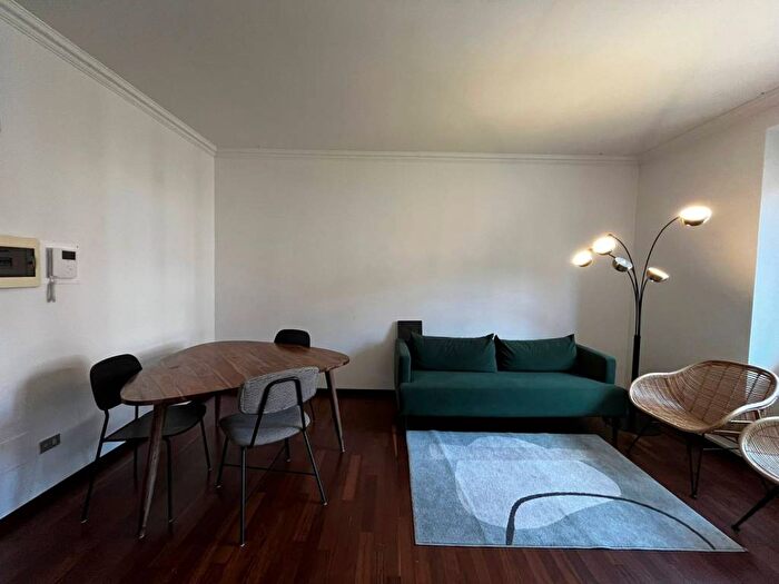 Appartamento bilocale in affitto in Via Filippo Corridoni, Palestro, Milano