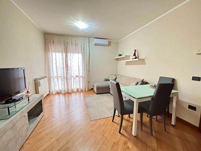 Appartamento bilocale in affitto in Quartiere Andrea Giacinto Longhin, Centro, Riese Pio X