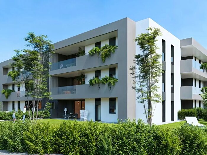 Appartamento quadrilocale in vendita in Via Marzola, Limena